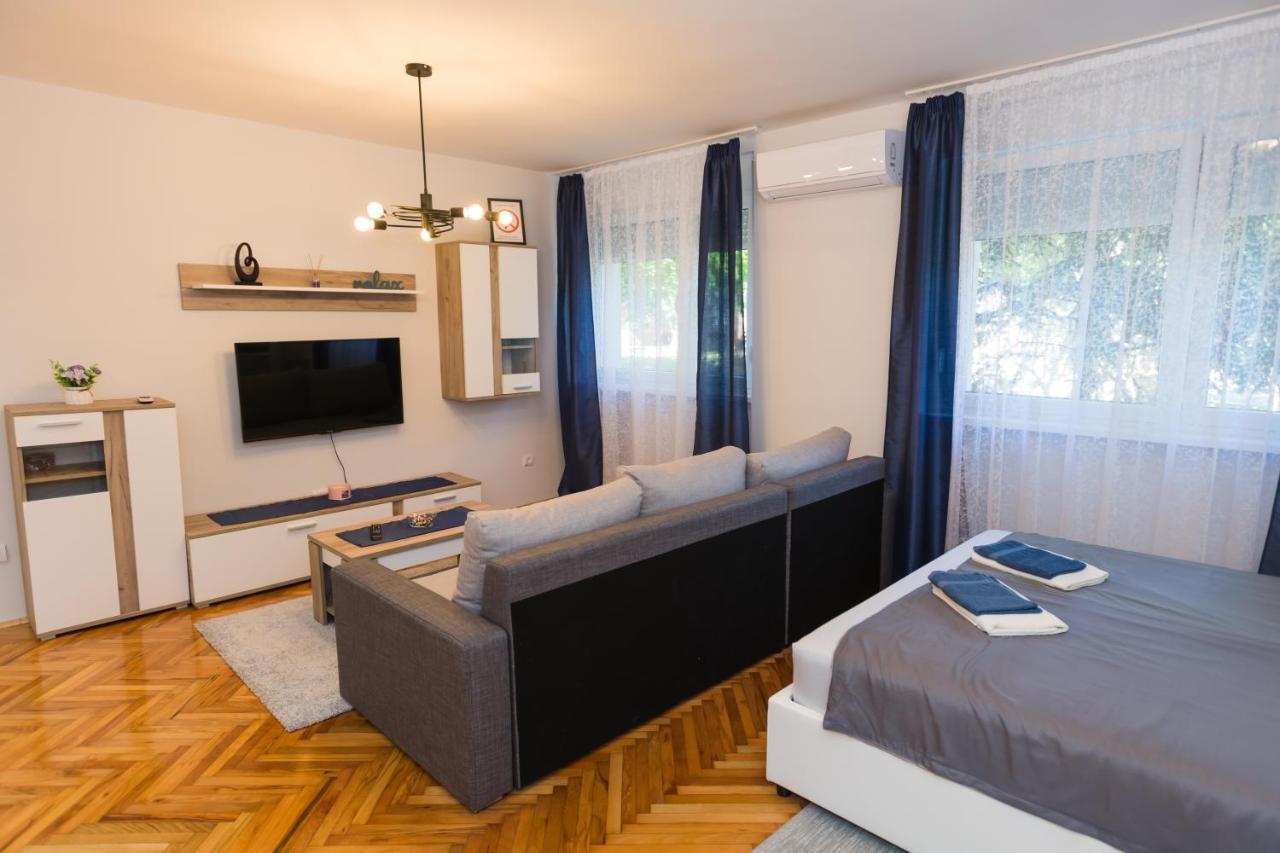 Apartman Studio Blue Subotica Luaran gambar